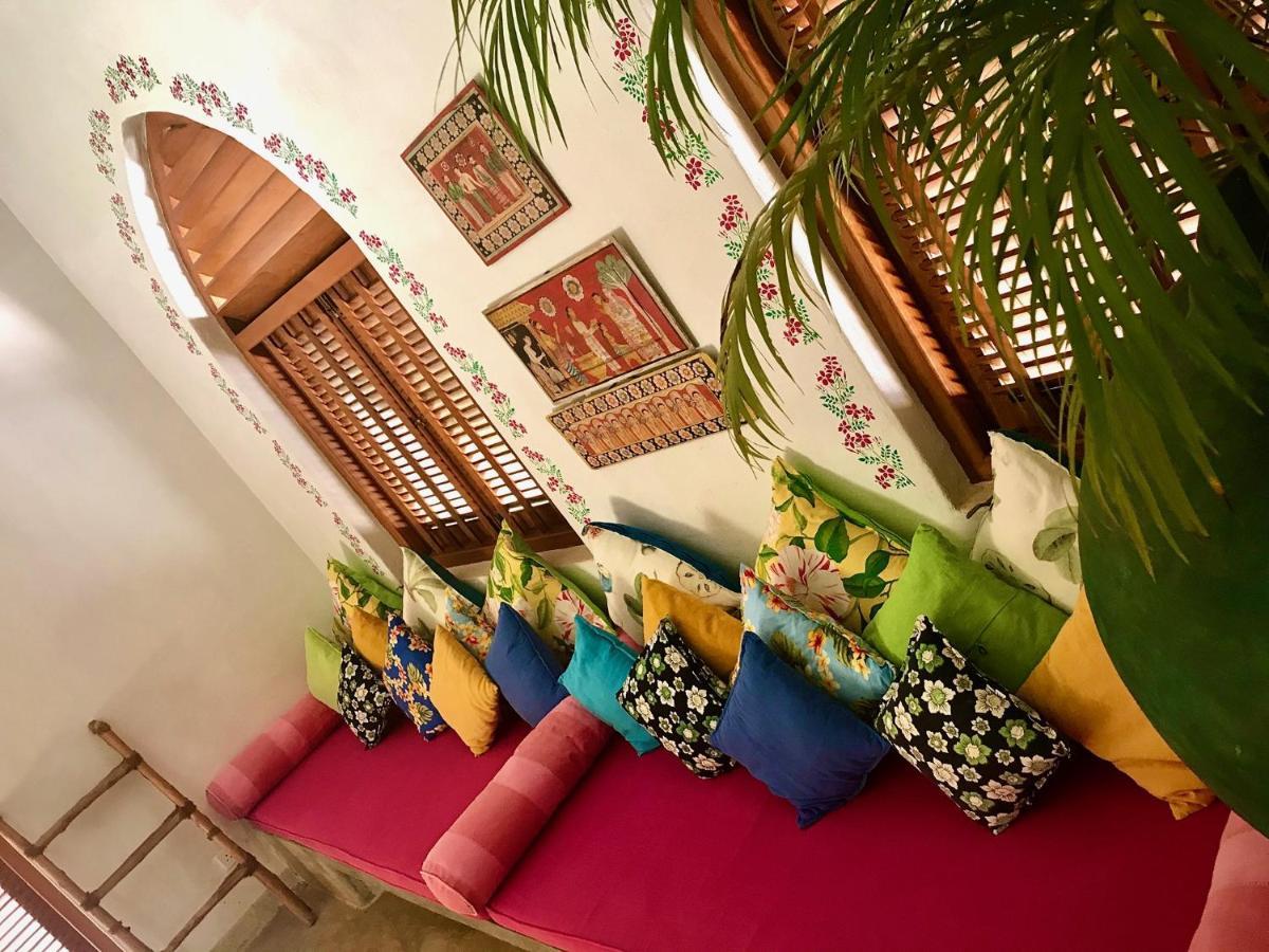 Khomba Beach House Alankuda Luaran gambar